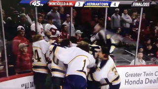 Minnesota HS Hockey Team Prematurely Celebrates OT Championship Winner